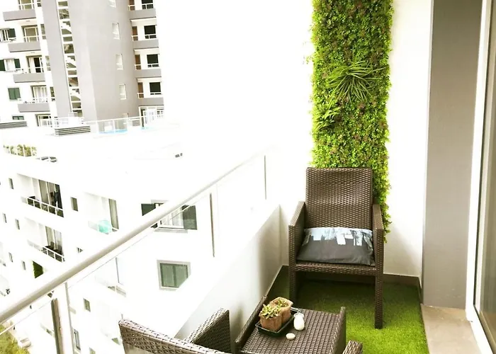 Art House Madeira Ii